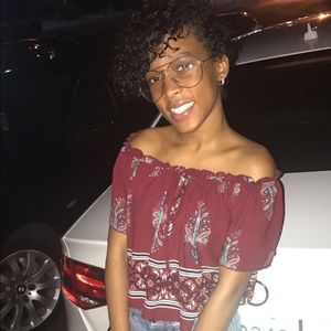 Meet your Posher, Shontayza